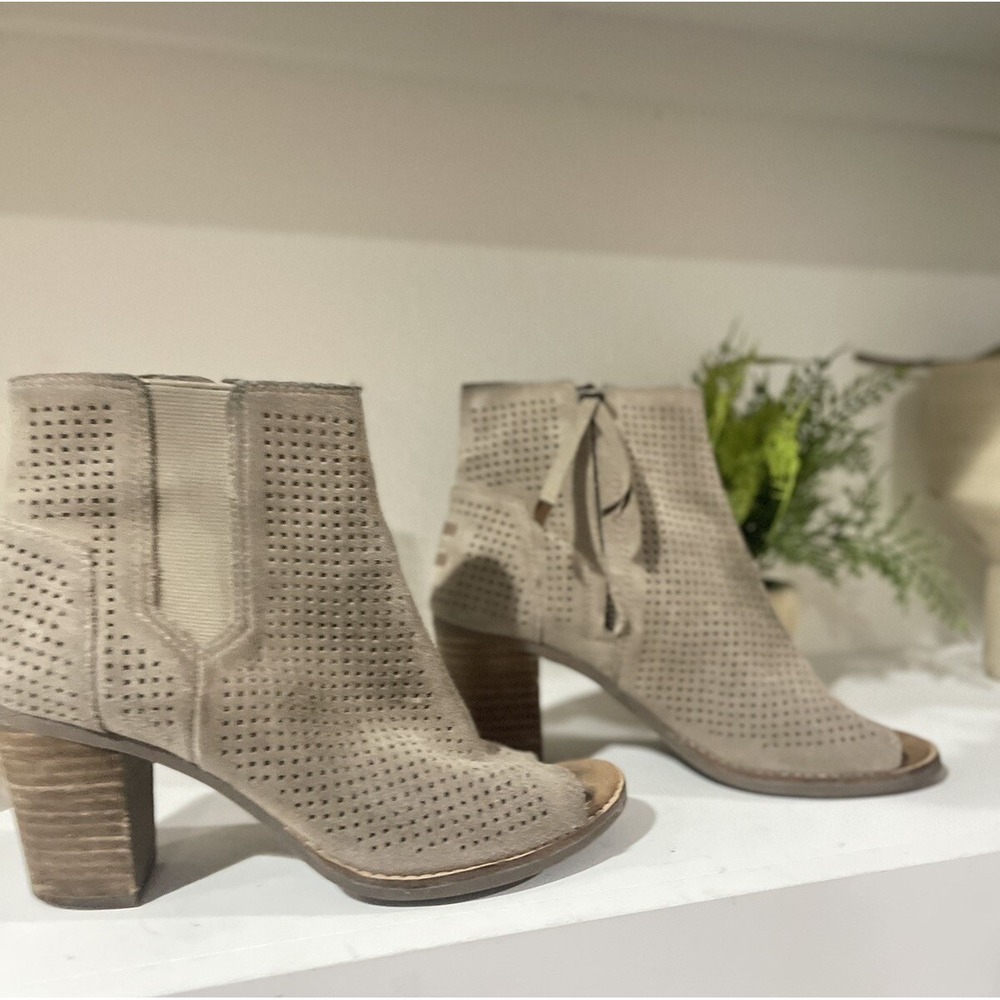 TOMS Majorca Ankle Boots Womens 6 Brown Suede Peep‎ Toe Block Heel Zip Booties
